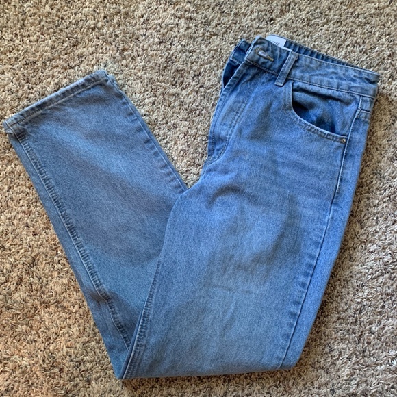 Size 6 Princess Polly Straight Leg Jeans - Picture 2 of 11